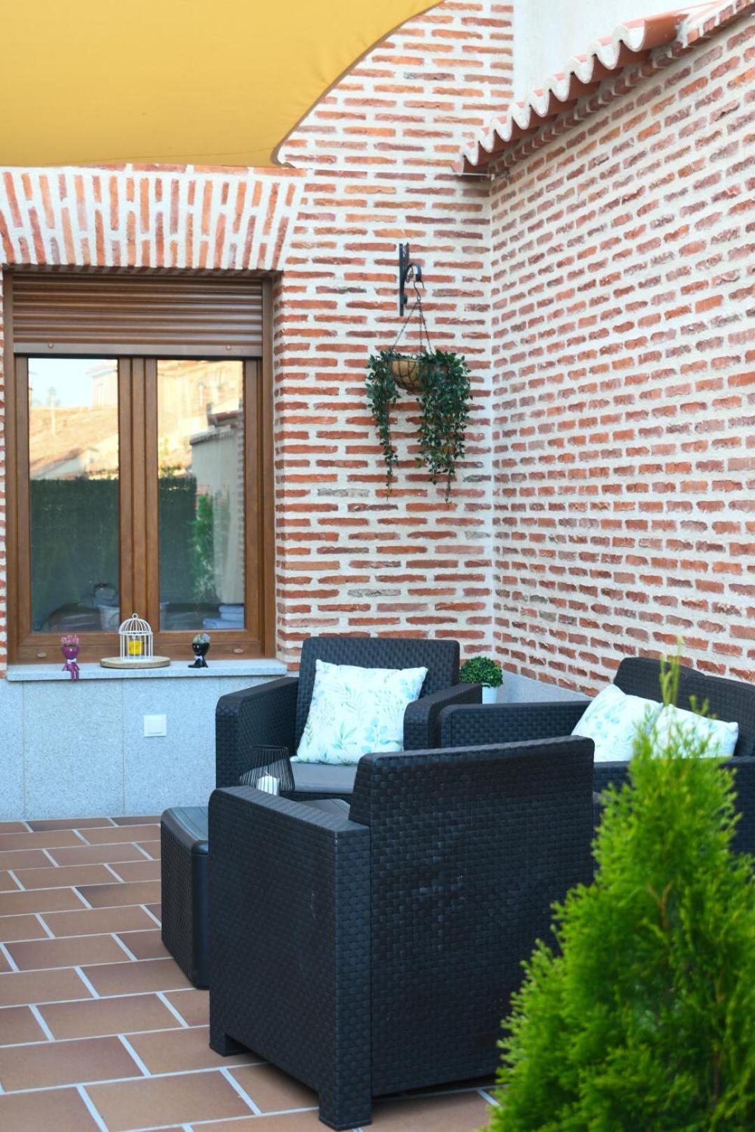 Casa Rural La Real Herreria مادريجال دي لاس ألتاس توريس المظهر الخارجي الصورة